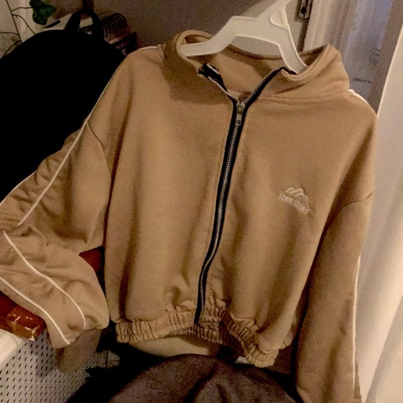 Cropped soft sweater - Picture 1 of 4